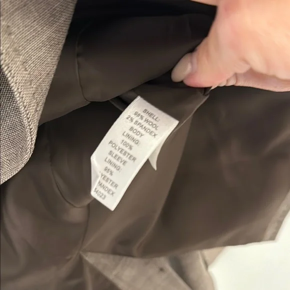 Banana Republic Brown Blazer and Skirt Set - Picture 7 of 8